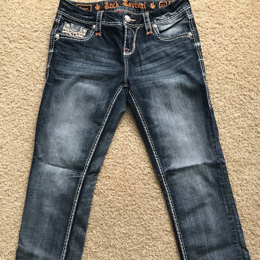 Rock Revival Delara mid rise Capri Sz 25